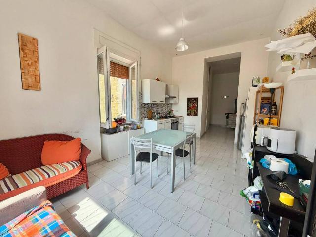 Appartamento in vendita a Napoli NA