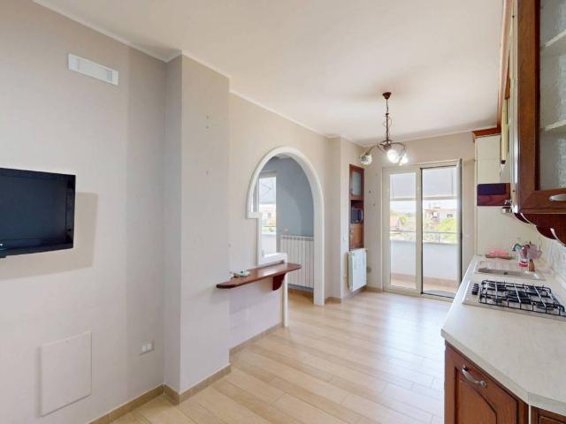 Appartamento in vendita a Napoli NA