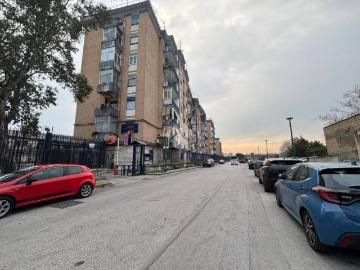 Appartamento in vendita a Napoli NA