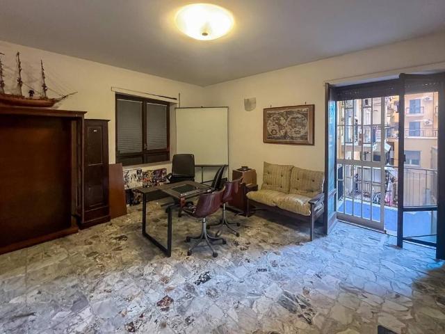 Appartamento in vendita a Napoli NA