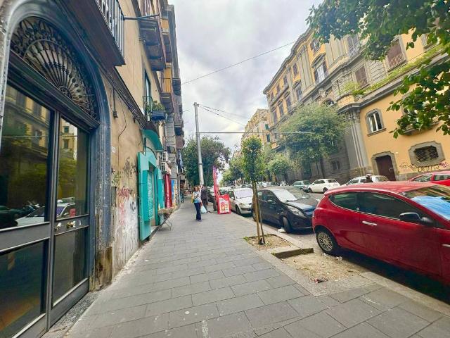 Appartamento in vendita a Napoli NA