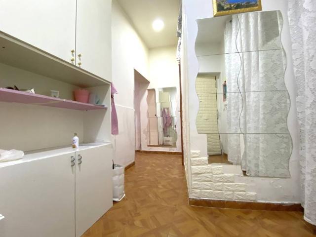 Appartamento in vendita a Napoli NA