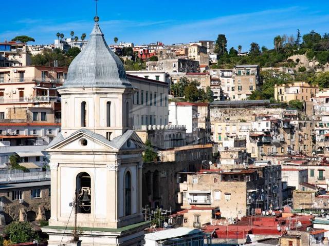 Appartamento in vendita a Napoli NA