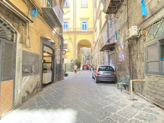 Appartamento in vendita a Napoli NA