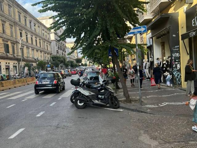 Appartamento in vendita a Napoli NA
