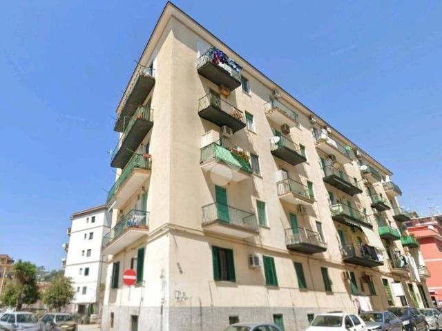 Appartamento in vendita a Napoli NA