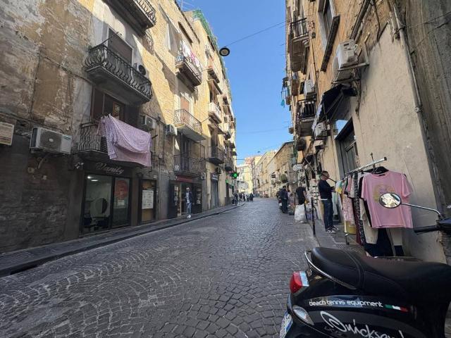 Appartamento in vendita a Napoli NA