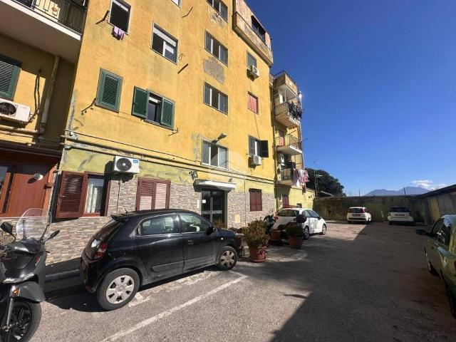 Appartamento in vendita a Napoli NA