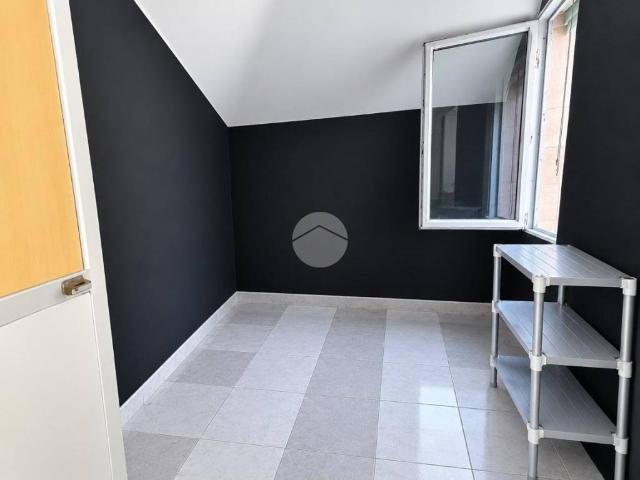 Appartamento in vendita a Napoli NA