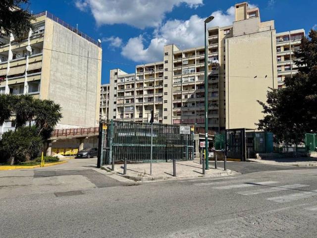 Appartamento in vendita a Napoli NA