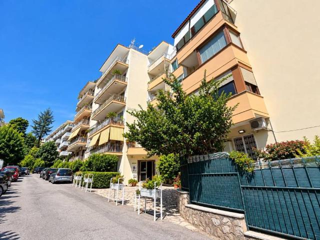 Appartamento in vendita a Napoli NA