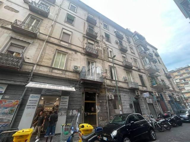Appartamento in vendita a Napoli NA