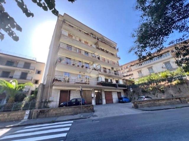 Appartamento in vendita a Napoli NA