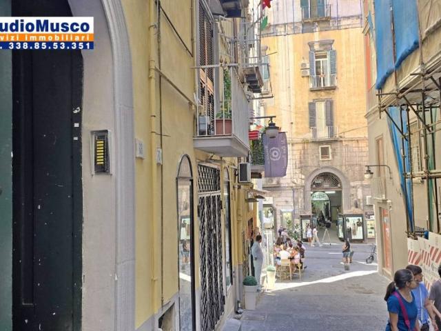 Appartamento in vendita a Napoli NA