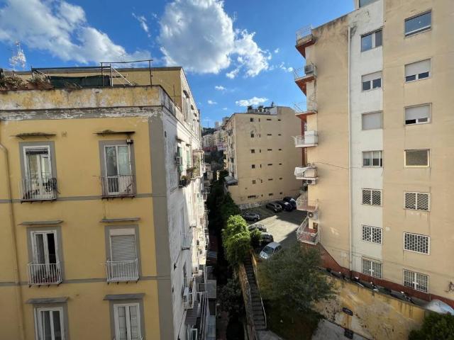 Appartamento in vendita a Napoli NA