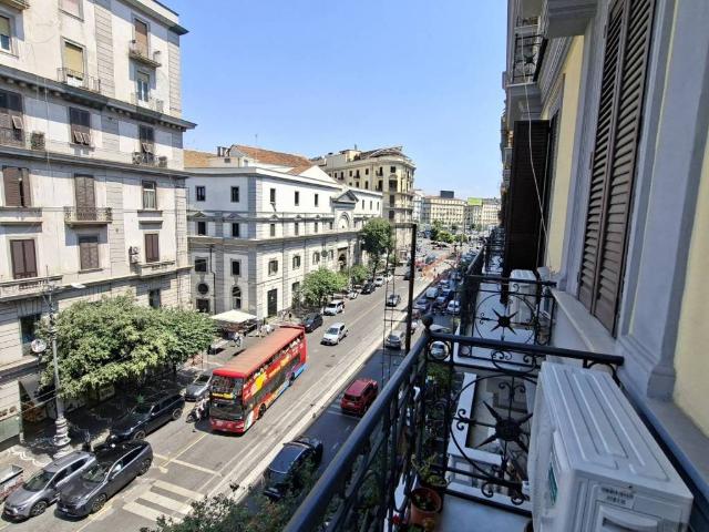 Appartamento in vendita a Napoli NA