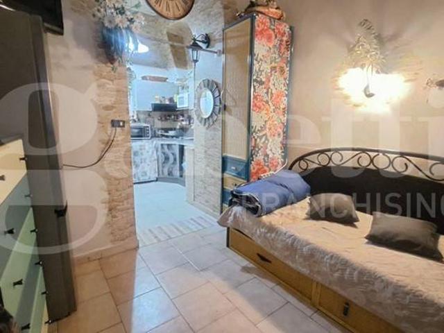 Appartamento in vendita a Napoli NA