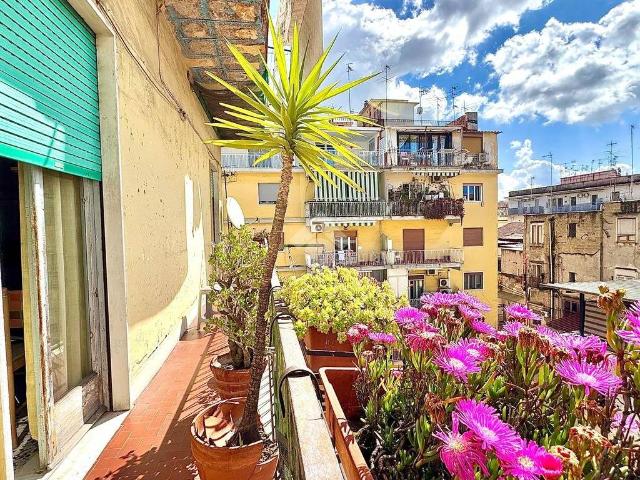 Appartamento in vendita a Napoli NA