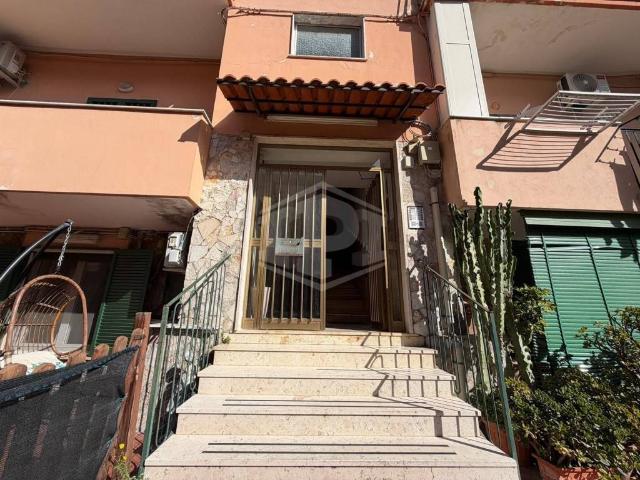 Appartamento in vendita a Napoli NA