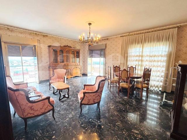Appartamento in vendita a Napoli NA