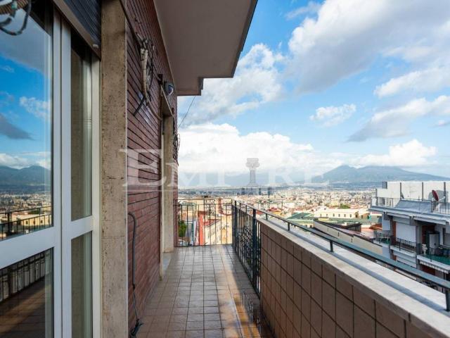 Appartamento in vendita a Napoli NA