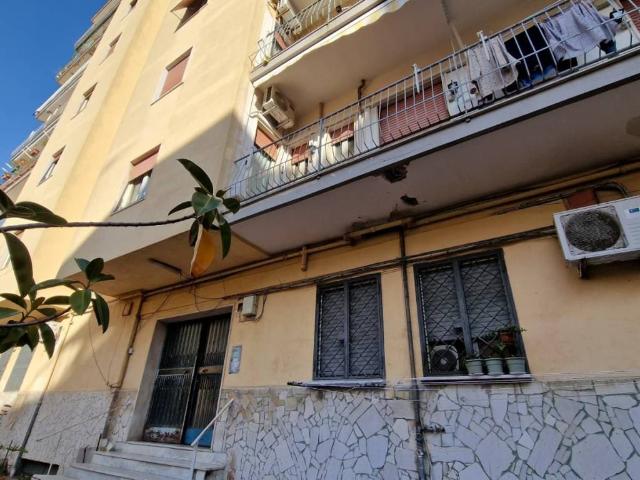 Appartamento in vendita a Napoli NA