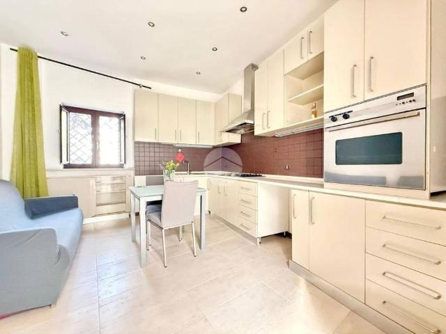 Appartamento in vendita a Napoli NA
