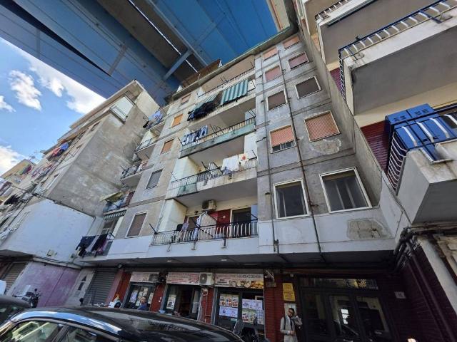 Appartamento in vendita a Napoli NA