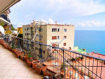 Appartamento in vendita a Napoli NA