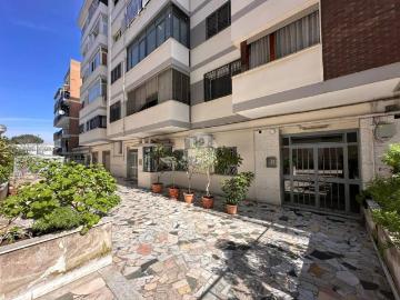 Appartamento in vendita a Napoli NA