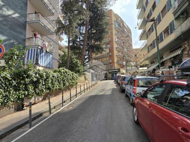 Appartamento in vendita a Napoli NA