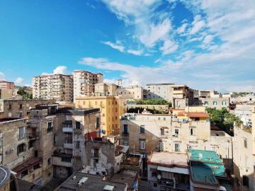 Appartamento in vendita a Napoli NA