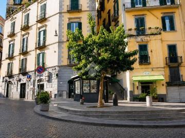 Appartamento in vendita a Napoli NA
