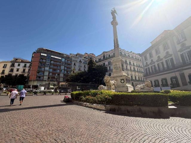 Appartamento in vendita a Napoli NA
