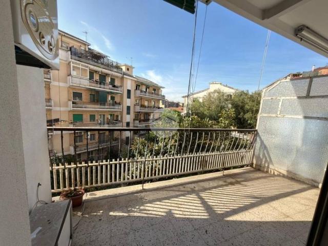 Appartamento in vendita a Napoli NA