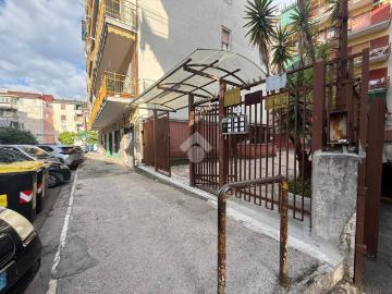 Appartamento in vendita a Napoli NA