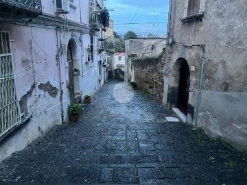 Appartamento in vendita a Napoli NA