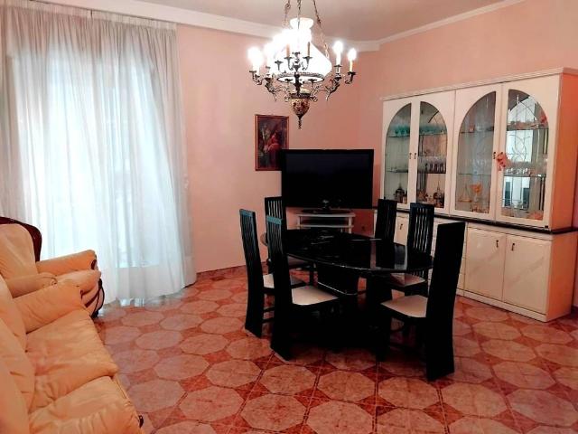 Appartamento in vendita a Napoli NA