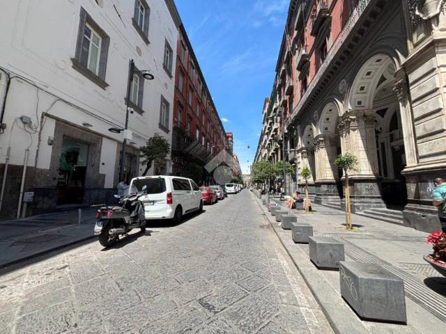 Appartamento in vendita a Napoli NA
