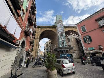 Appartamento in vendita a Napoli NA