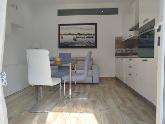 Appartamento in vendita a Napoli, Posillipo