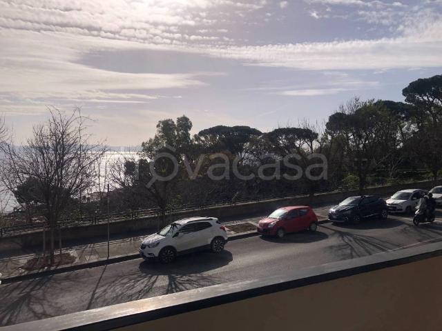 Appartamento in vendita a Napoli, Posillipo