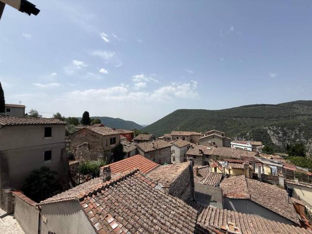 Appartamento in vendita a Narni TR