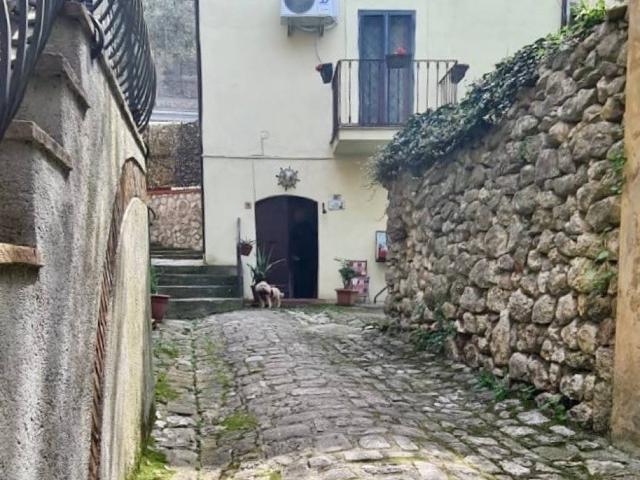Appartamento in vendita a Narni TR