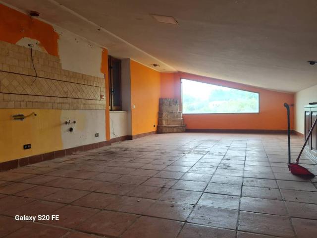 Appartamento in vendita a Nazzano RM
