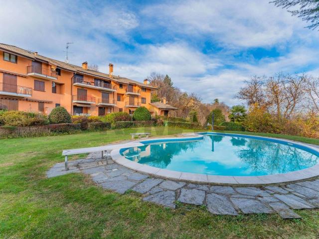 Appartamento in vendita a Nebbiuno