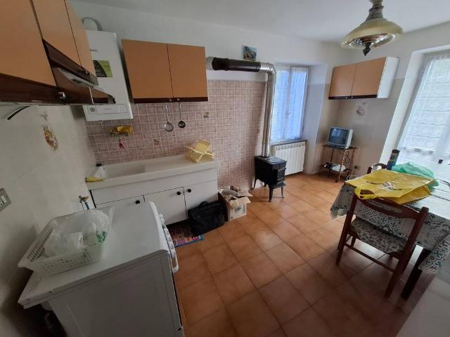 Appartamento in vendita a Neirone GE