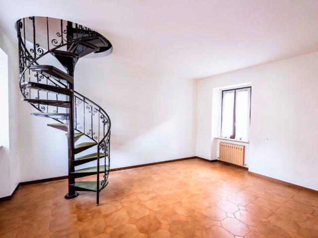 Appartamento in vendita a Nembro BG