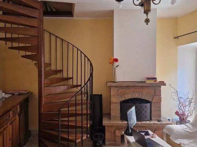 Appartamento in vendita a Nemi RM