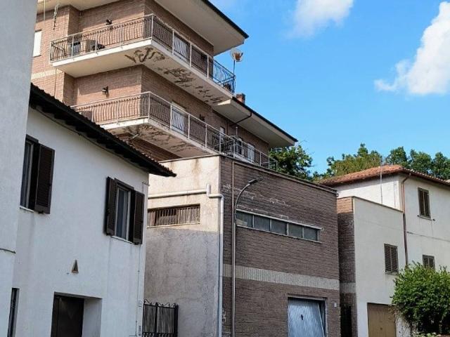Appartamento in vendita a Nespolo RI